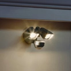 New ❤️ Smart Lighting Floodlight Wired - Ring Black ✨